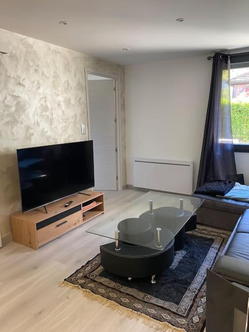 Charmant Appartement Entre Lacs Et Montagnes ! Culoz Dış mekan fotoğraf